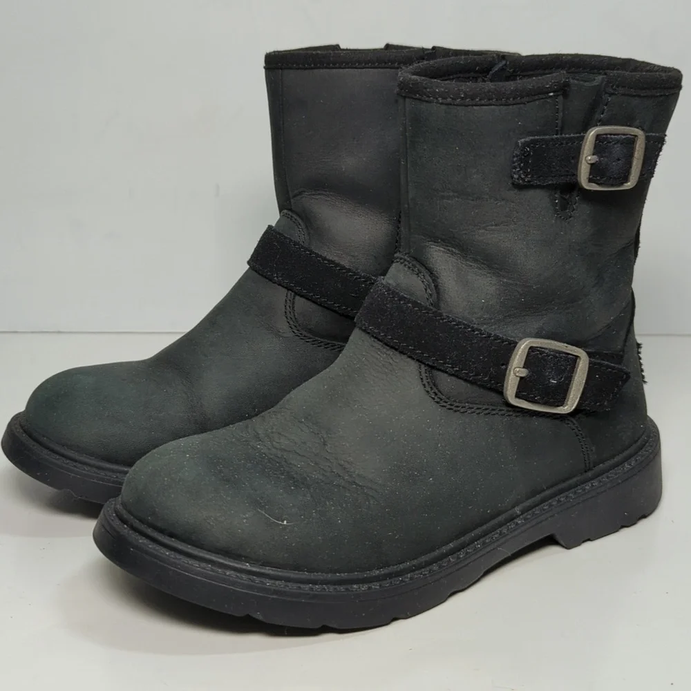UGG Kinzey Black Nubuck moto ankle boots little kids unisex size 13 EU 31